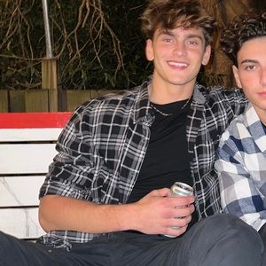 Meet your Posher, Dean